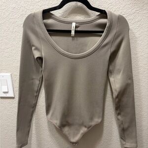 Aritzia Taupe Long Sleeve Bodysuit